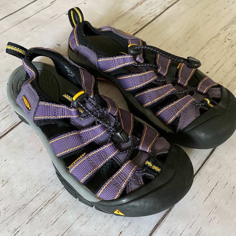 Women’s Keen Newport Sandals Purple